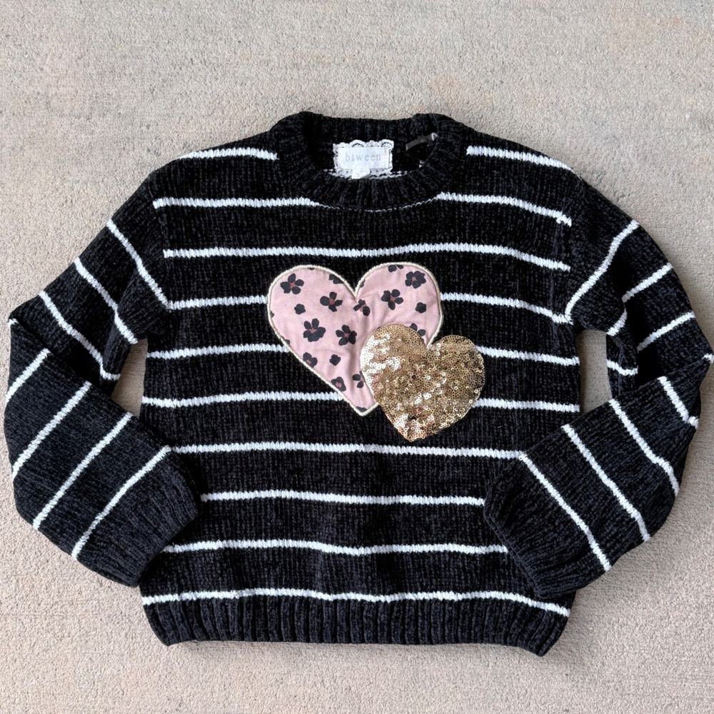 Btween Sweater Girls Size 5 Black White Striped Chenille Heart Sequin